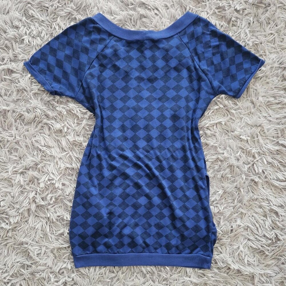 Checkered Top - Picture 2 of 2